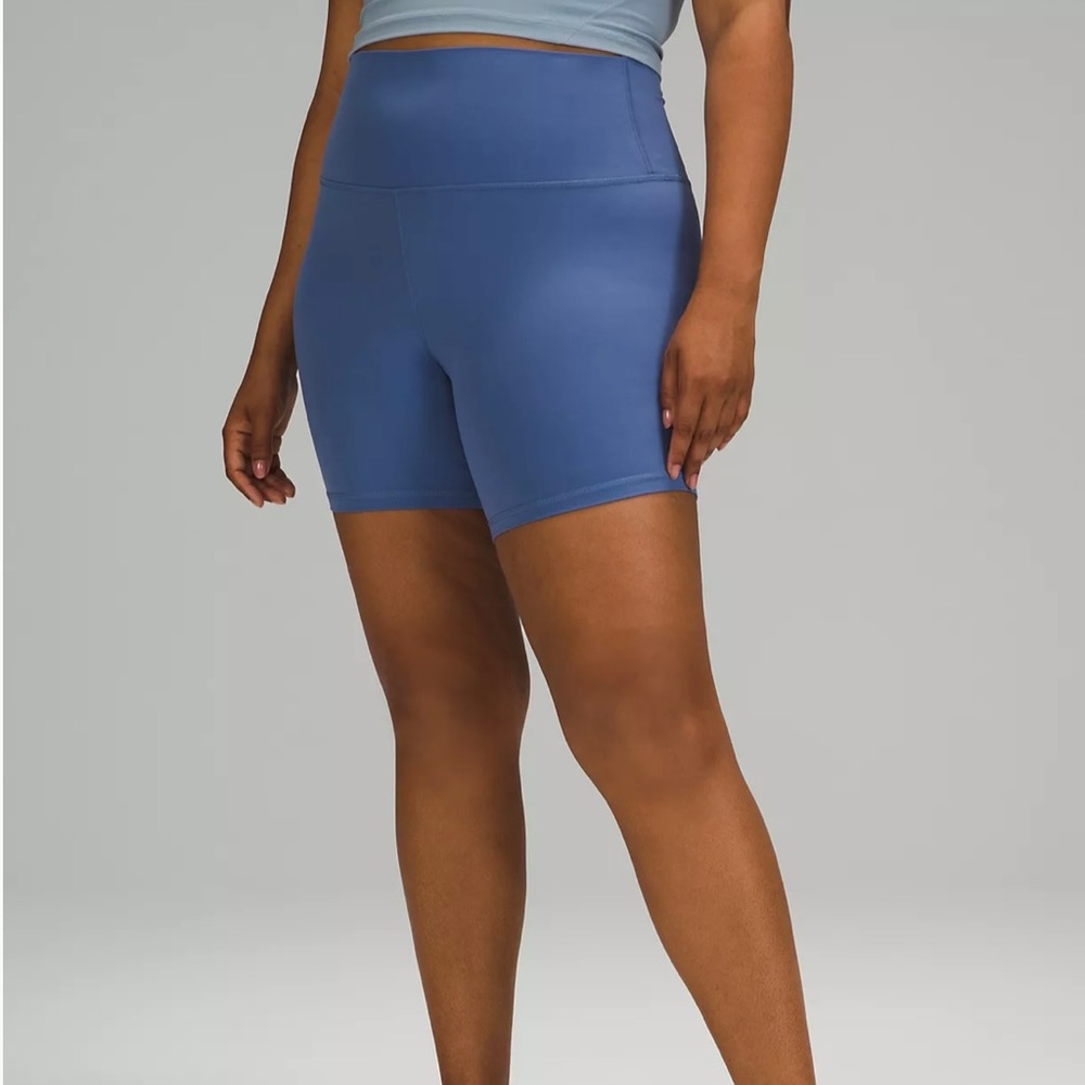 NWT LULULEMON Align™ HR Short 6” (2)